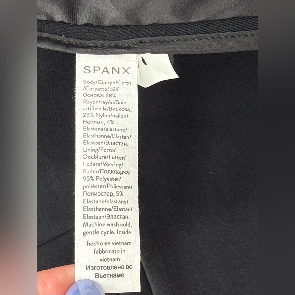 Spanx Collarless Black Tailored Blazer – Sleek Single Button Structured Jacket - Picture 14 of 16